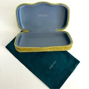 Gucci Velvet Sunglasses Case with Drawstring glasses bag Gucci | Other | Gucci Velvet Glasses Case With Drawstring  main image 3